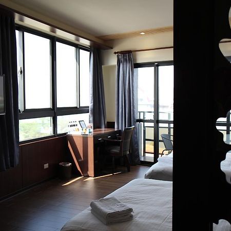 Lu Fang View Bed & Breakfast Donggang Luaran gambar